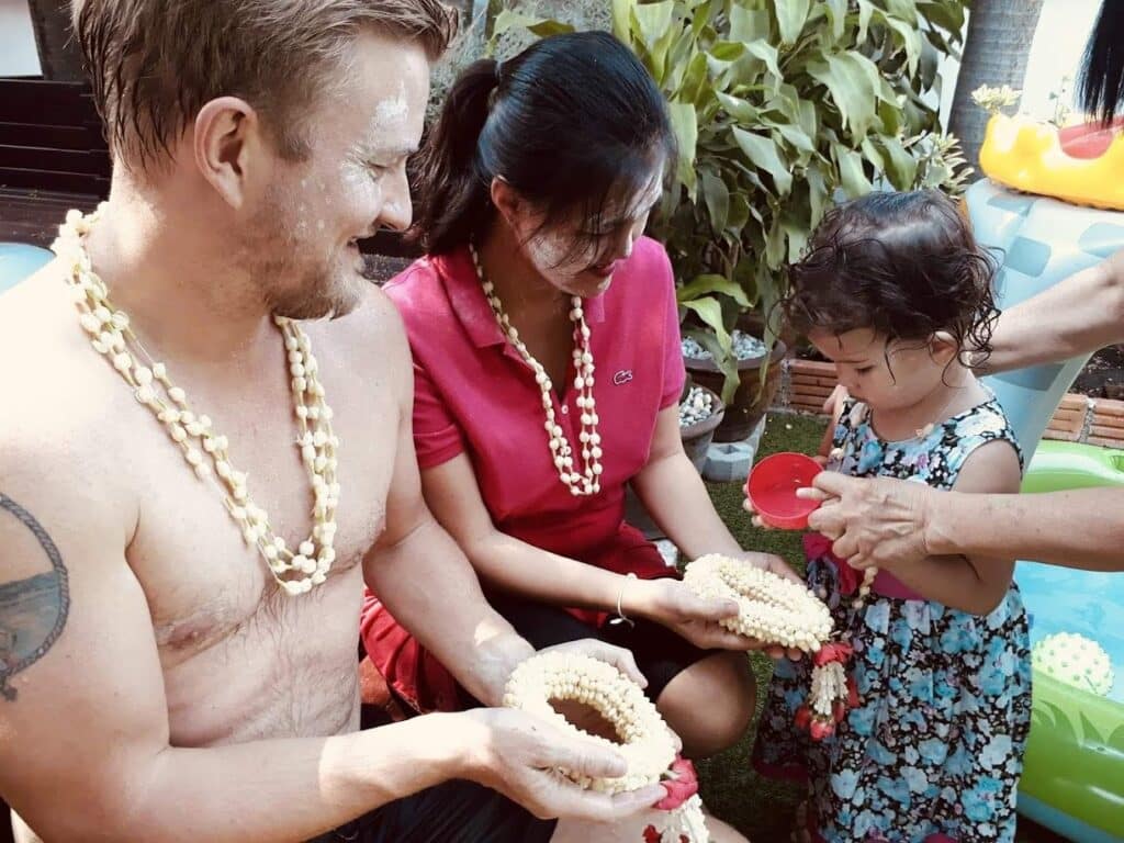 Songkran - Thailandsk nytår og kæmpe vandfest 2