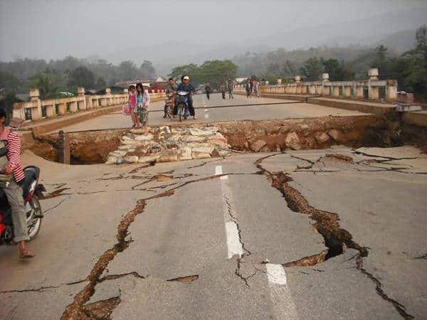 jordskælv myanmar 2011 marts